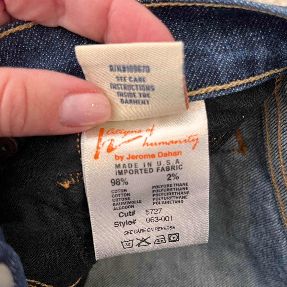 Citizens of Humanity Cropped Jeans - Picture 5 of 5